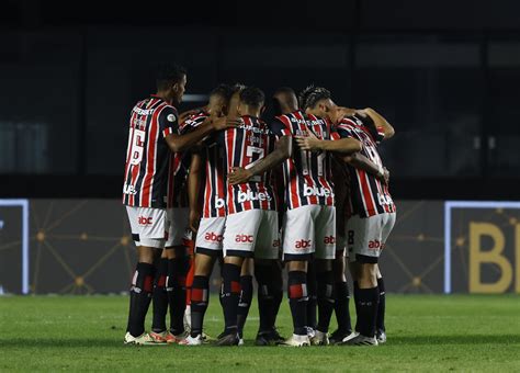 Confira Quem Foi Bem E Quem Decepcionou Pelo S O Paulo Contra O Vasco