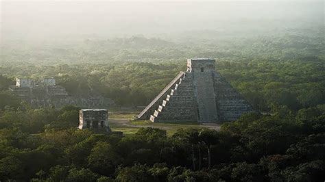 Chichen Itza by Airplane from Cancun – Flytourscancun