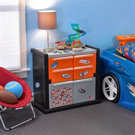 Step2 Szafka na ubrania dla chłopca Hot Wheels Race Car Dresser Sklep internetowy z