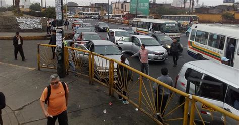 Congesti N Vehicular Por Colectivos Informales En Av Primavera En