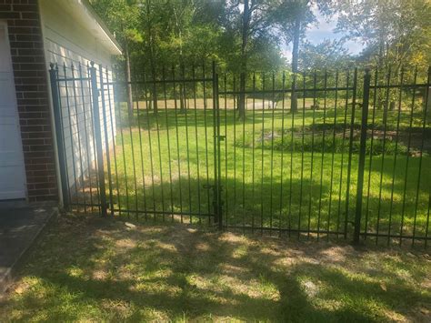 Gate And Fence Repair Services Company Houston Tx Hsgr