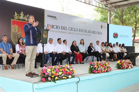 Rutilio Escand N Inaugura El Ciclo Escolar Desde La Escuela