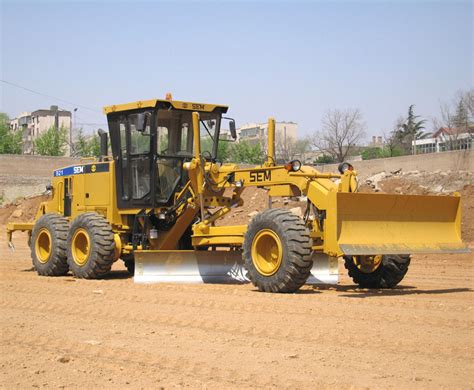 Best Road Machinery Sem Motor Grader With Ripper Hot Selling Machine