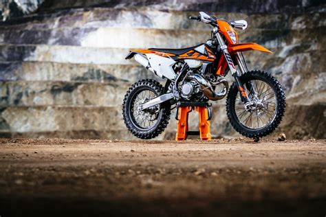 KTM EXC Zweitakt 2018 Mit Einspritzung Im Test Testbericht