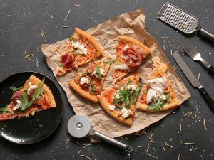 Pizza z Burratą Prosty przepis na wykwintną pizzę Łatwe Przepisy