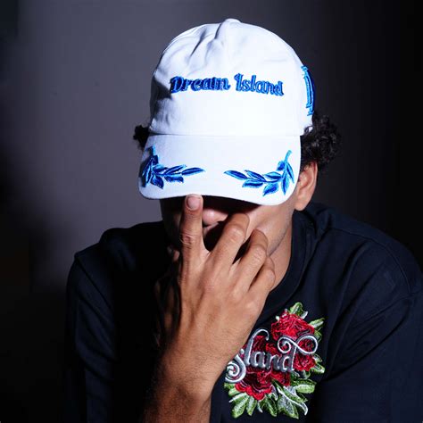 dream island signature cap white dream island