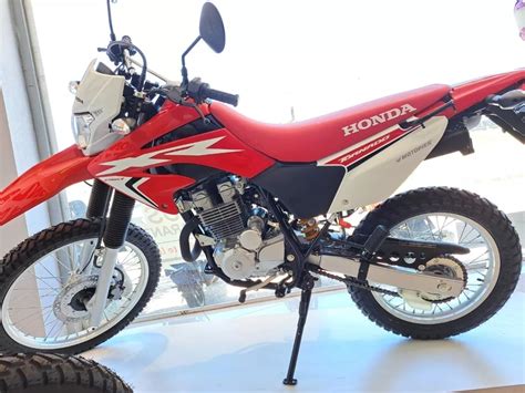 Honda Tornado Xr Precio Motor Medidas Y Equipamiento