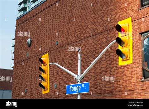 Traffic Lights On Yonge Street The Longest One Throughout The Country