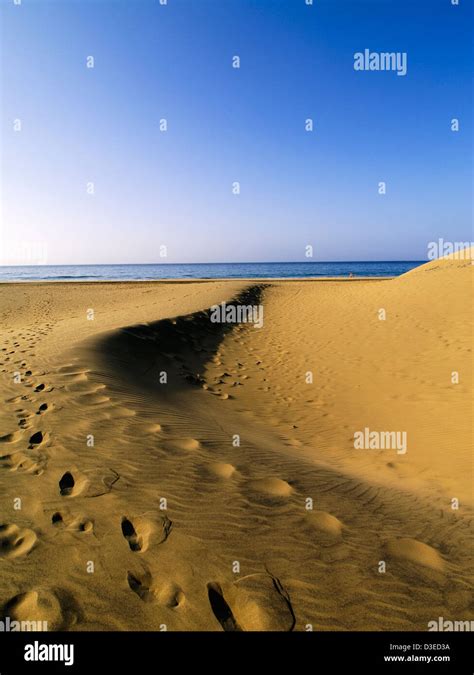 Maspalomas Dunes, Gran Canaria, Canary Islands, Spain Stock Photo - Alamy