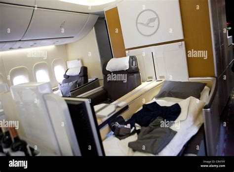 Boeing 747 8 Interior