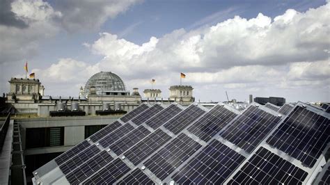 Photovoltaikanlagen Auf Neubauten Wirtschaftssenatorin Legt Entwurf