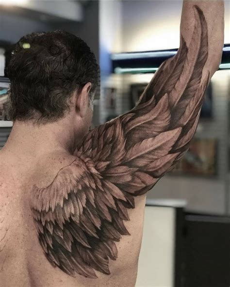 Pin By Lola Ruiz On Tattoos Shoulder Armor Tattoo Wing Tattoo Men