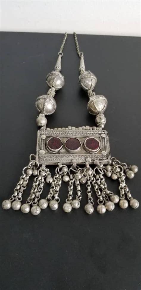 Antique Silver Yemeni Tribal Bedouin Necklace Handmad Gem