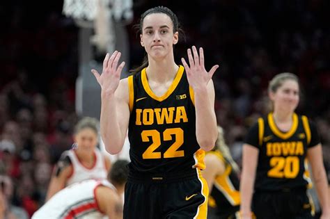 Watch Iowa Star Caitlin Clark Collides With Fan Storming Court