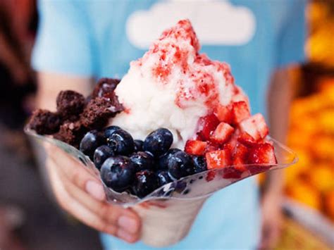 Food Porn 100 Best Dishes And Drinks 2011