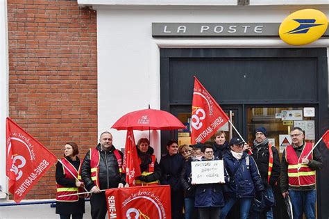 Barentin Les Facteurs En Gr Ve Contre La R Organisation Du Centre