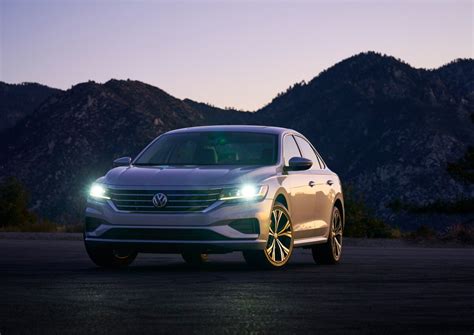 2022 Volkswagen Passat: 316 Exterior Photos | U.S. News