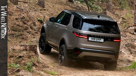 2021 Land Rover Discovery Off-Road Driving - YouTube