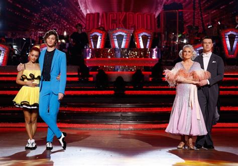 Who was voted off Strictly last night? Week nine results in full