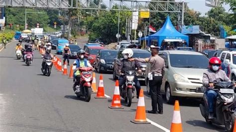 Catat Libur Long Weekend Mei Ganjil Genap Diterapkan Di Puncak Bogor