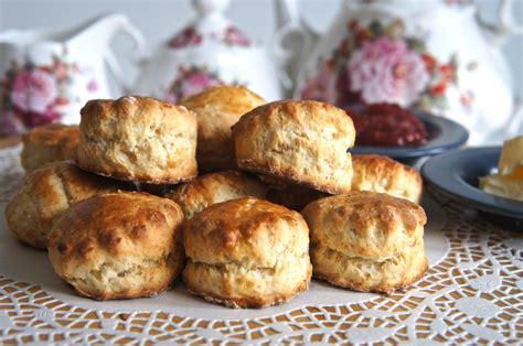 El scone es un panecillo de forma redonda típico de la cocina del