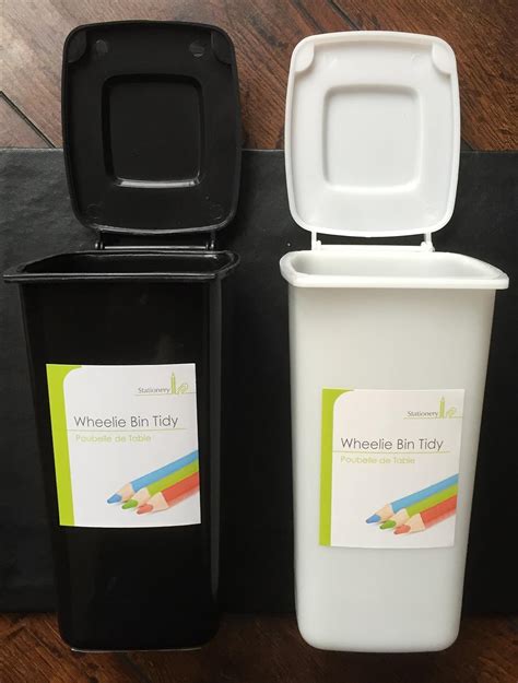 Set Of 2 Mini Wheelie Bin Stationery Desk Tidy 1 Black 1 White 16cm