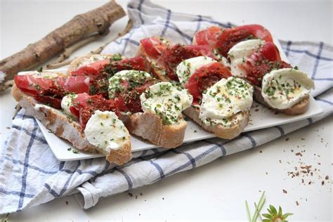 Recette De Bruschettas Jambon Tomates Et Mozzarella