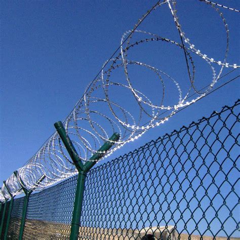 High Quality Green Color Pvc Coated Chainlink Mesh Security Fencing