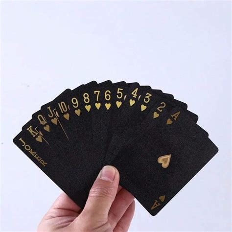 Um Baralho De Cartas De Jogar Estilos De Pl Stico Laminado