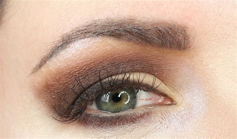 Urban Decay Naked Ultimate Basics Tutorial Hooded Eye Makeup