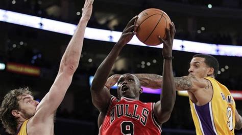 Nba Lakers Bulls Lakers Logran A Victoria Seguida