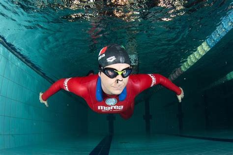 Apnea Record Mondiale Dell Abruzzese Ilenia Colanero Rete