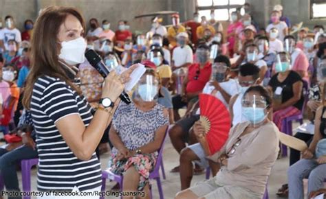 Nueva Ecija Congresswoman Ging Suansing Distributes Gifts For The