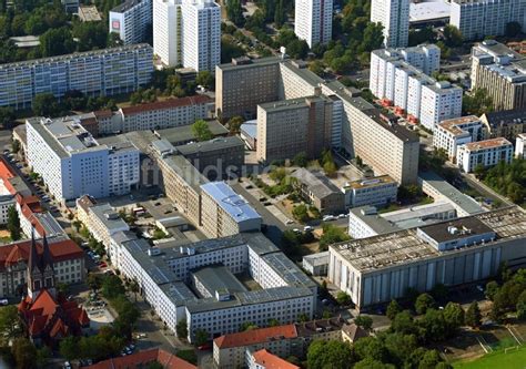 Luftaufnahme Berlin Gebäudekomplex der Stasi Gedenkstätte des