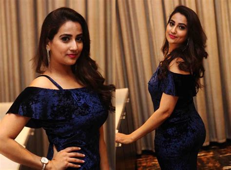 Anchor Manjusha Stunning Hot Photos Filmy