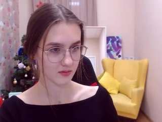 NikkaStar Naked On Live Adult Webcams Girls TotallyPerfect