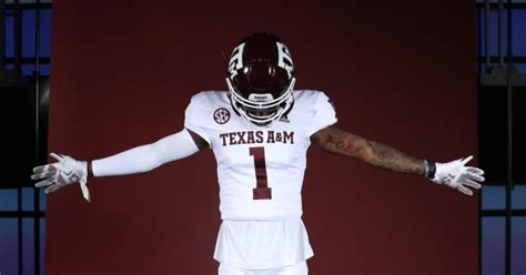 WATCH: Aggies Star Freshman WR Evan Stewart Makes First Collegiate ...