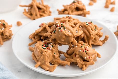 No Bake Peanut Butter Haystack Cookies