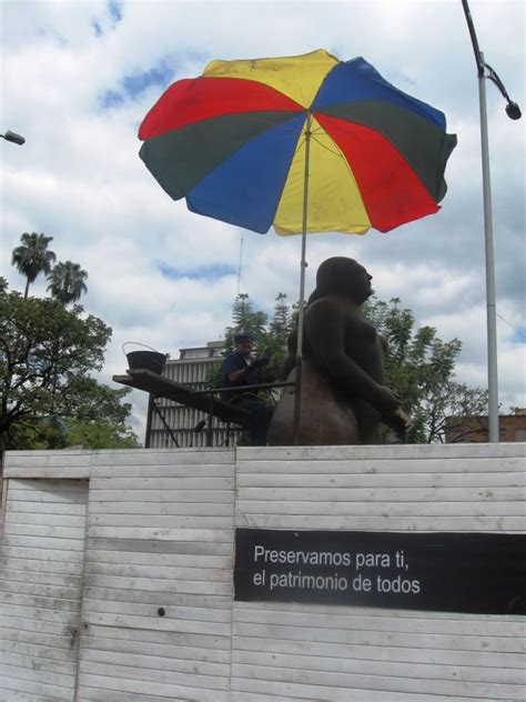Conozca Medellín Parque Botero