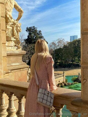 Aliceinwonderland Xo Alleyinwonderland Xo Nude Onlyfans The