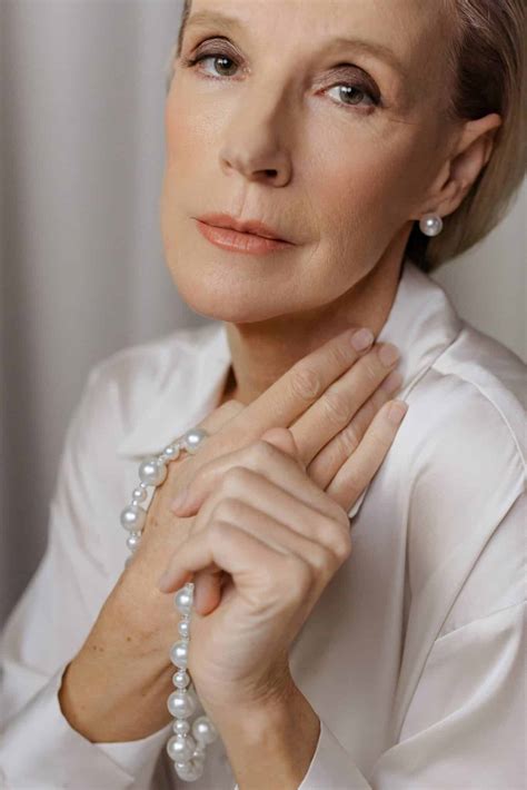 10 Life Changing Secrets Of Women Who Age Well My Chic Obsession