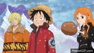 One Piece Funny Moment Nami Feeds Luffy Episode 623 On Make A