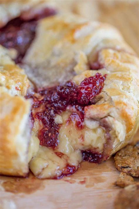 Raspberry Baked Brie Recipe