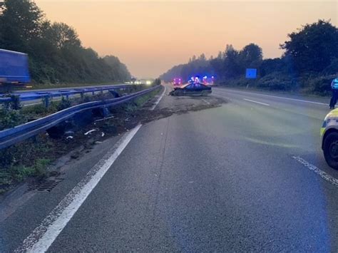 Fw Gla Verkehrsunfall Auf Der Bab Fr Hannover Presseportal