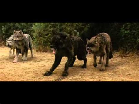 Twilight New Moon Laurent Bella et les loups - YouTube