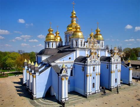 touristic_attractions_in_kyiv [Devtome]