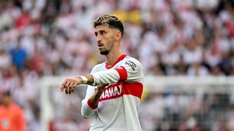 Kapitän des VfB Stuttgart Atakan Karazor hofft auf erfolgreichen