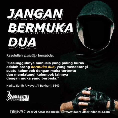 Seorang Muslim Tidak Sepantasnya Bermuka Berwajah Dua Islamic