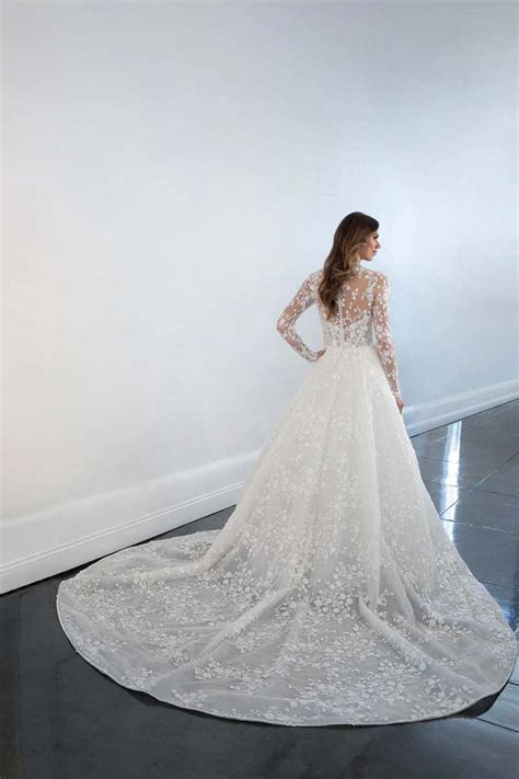 Modest Long Sleeve Lace A Line Wedding Dress With High Neckline