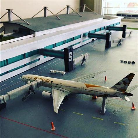 This is a 1/400 Scale Model Airport Terminal I Created. https://www ...